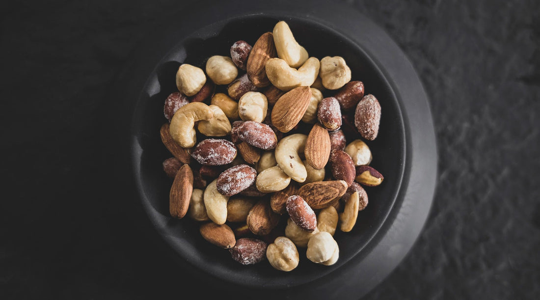 mixed nuts trail snack